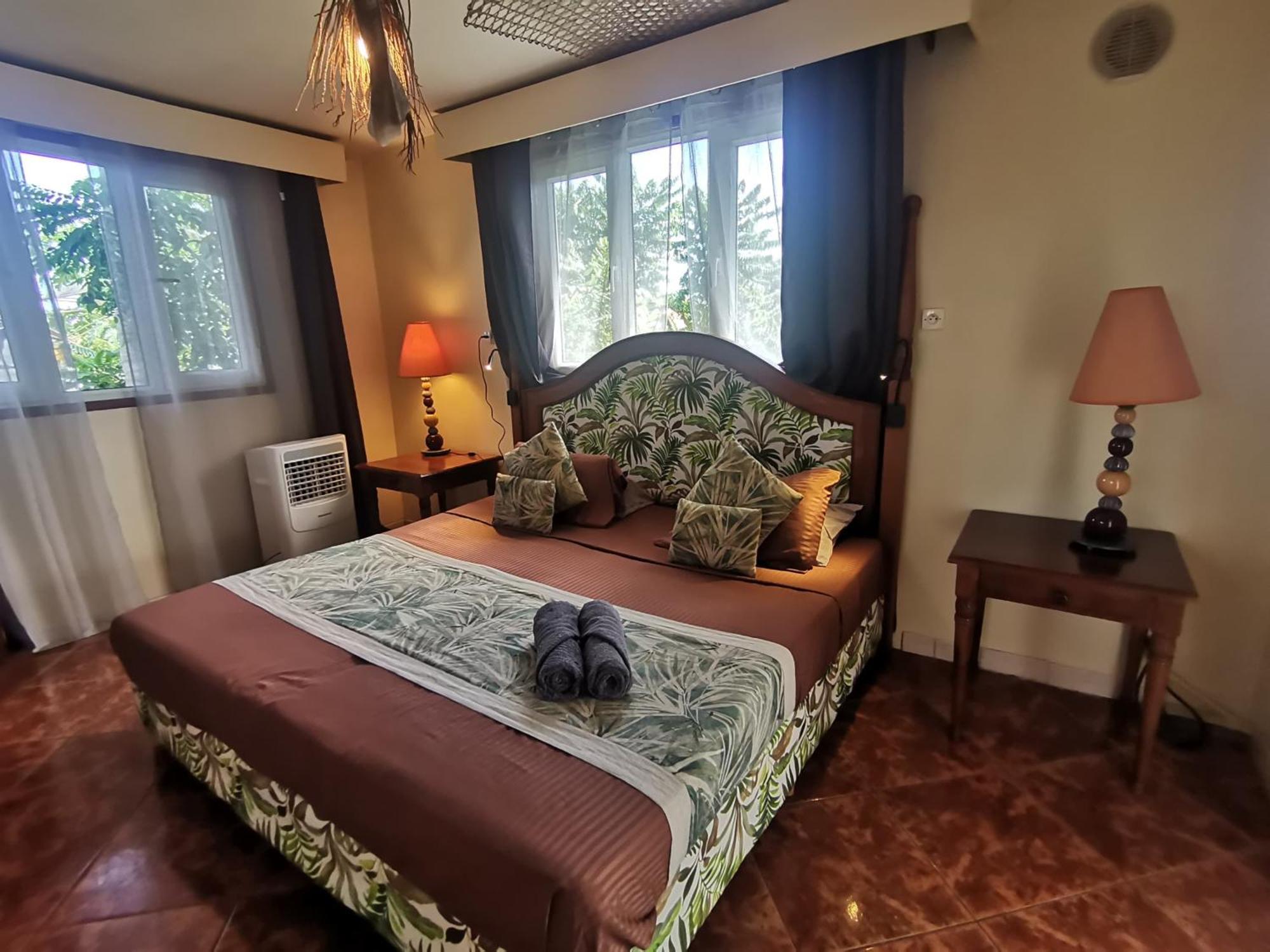 Modern Apartment/3Bedrooms/2Bathrooms/Rooftop/Jacuzzi Pointe aux Sable Buitenkant foto