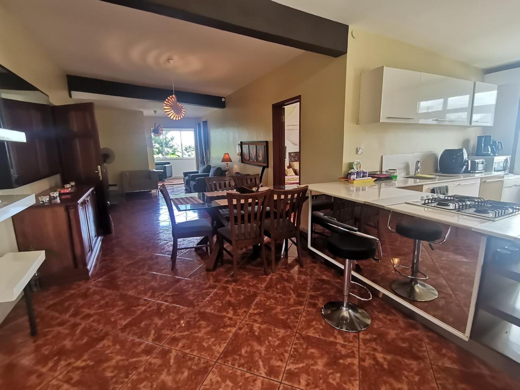 Modern Apartment/3Bedrooms/2Bathrooms/Rooftop/Jacuzzi Pointe aux Sable Buitenkant foto