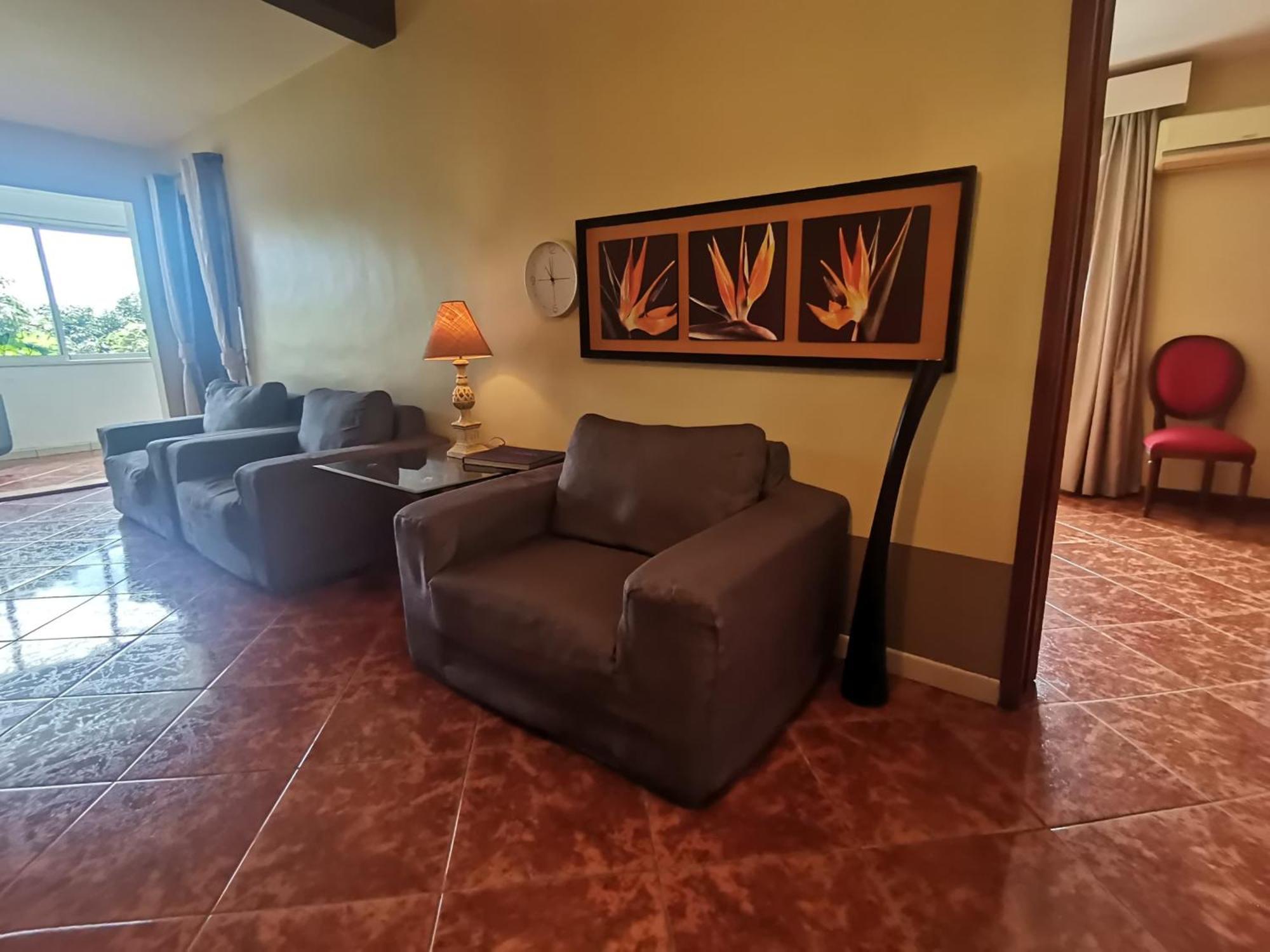 Modern Apartment/3Bedrooms/2Bathrooms/Rooftop/Jacuzzi Pointe aux Sable Buitenkant foto